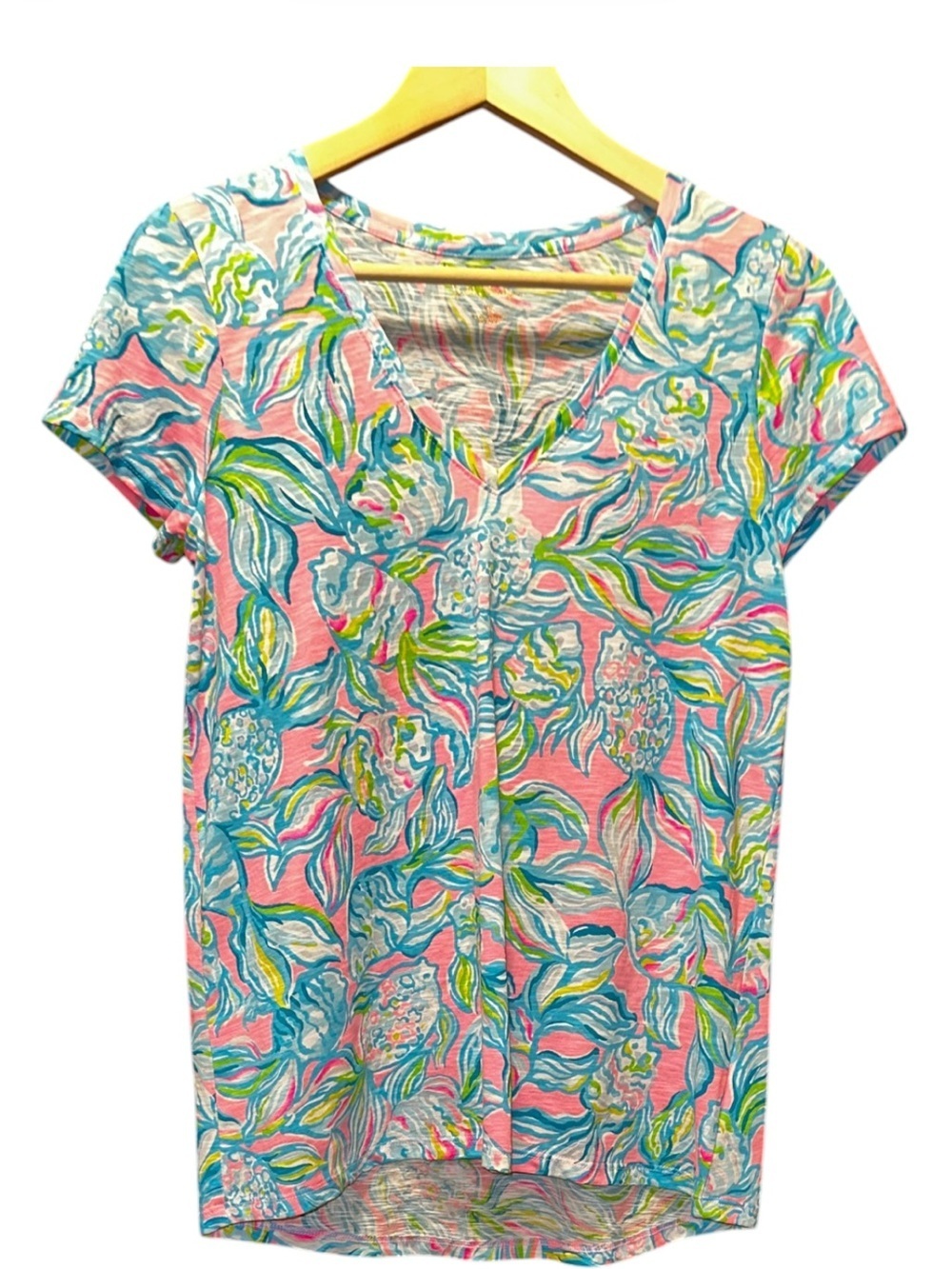 Lilly Pulitzer Floral V-Neck Women’s Top in Pink & Blue
